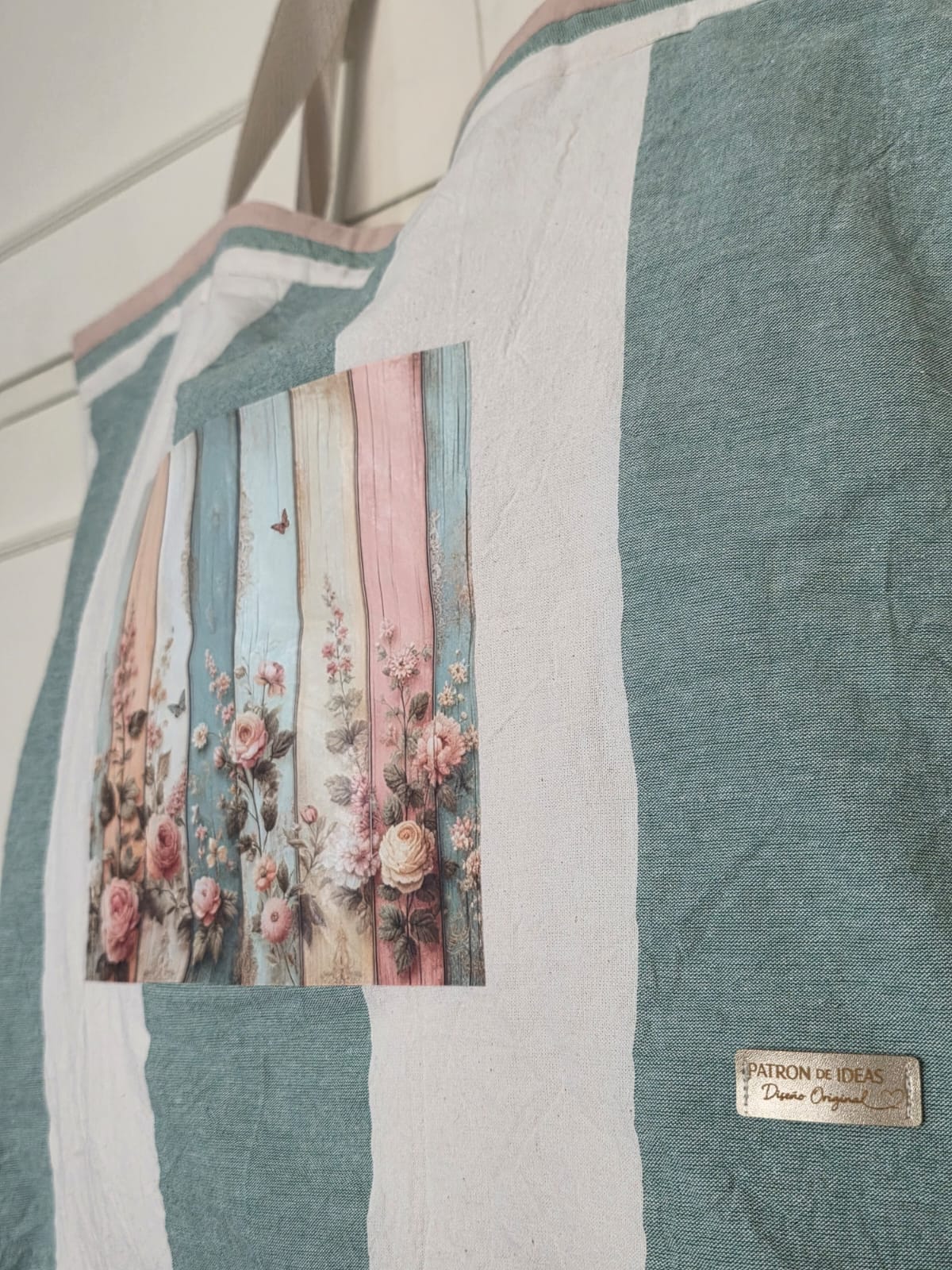 Bolso Rosas Vintage detalle